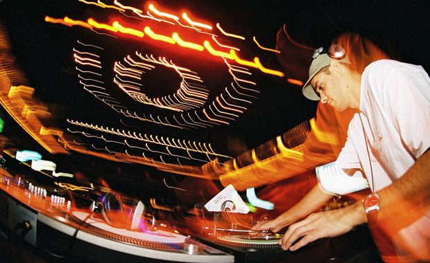 DJ Dubstrong – Red Bull Thre3style – Brasil Finals 2013 – cover