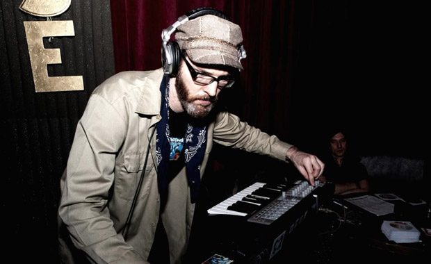 Dubwise Family Bass Bizness – cover