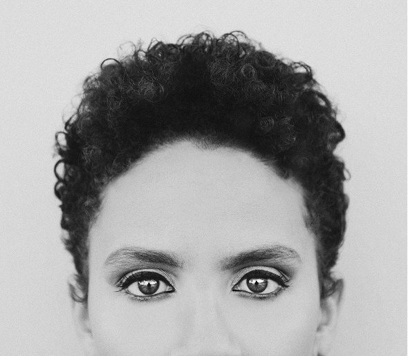 Sarah Elizabeth Charles Shares Her Inner Dialogue – cover
