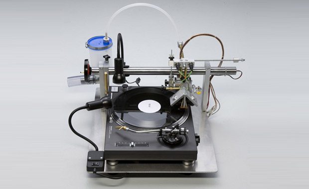 Vinyl Recorder T560 Lets You Make Your Own Vinyl, at Home… – cover
